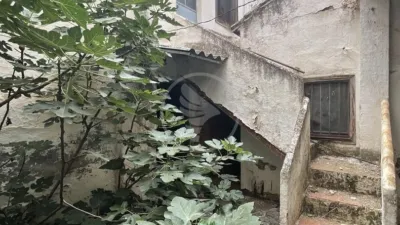 Chalet on Calle de Canalejas photo 2