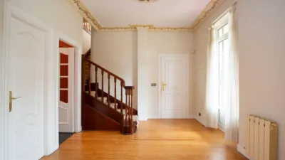 Semi-detached house on Negubide Street photo 4