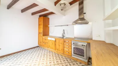Chalet on Carrer de Montenegro photo 13