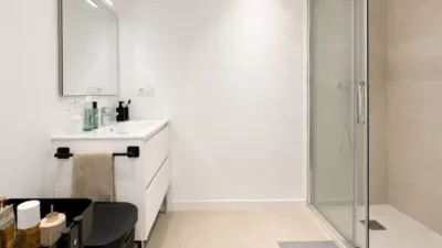 Apartment on Carrer de Baltasar Valentí photo 3