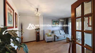 Apartment on Calle de Nazaret photo 4