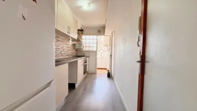 Apartment on Carrer de Colubí photo 12