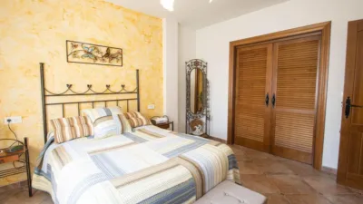 Chalet on Calle Fuente Encaña photo 18
