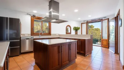 Chalet on Calle 8742 - Sa Casa Blanca (Pun photo 14