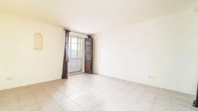Chalet on Carrer de Montenegro photo 24