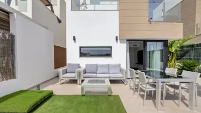 Chalet on Carrer la Rambla photo 7