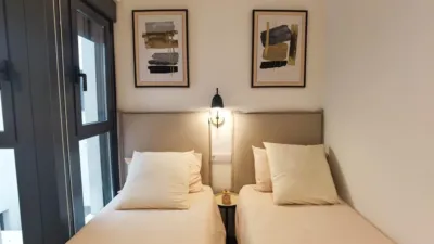 Apartment on Carrer de Miguel Hernández photo 16