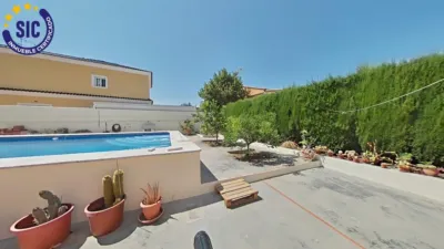 Chalet on Carrer Enrique Granados photo 19