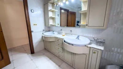 Apartment on Calle de Ramón Gallud photo 18