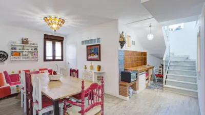 Chalet on Juan Loxa Street photo 34