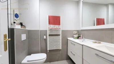 Apartment on Carrer de Francesc Martí i Mora photo 8