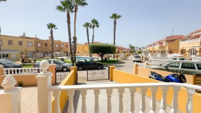 Casa – Orihuela, Dehesa de Campoamor - Més