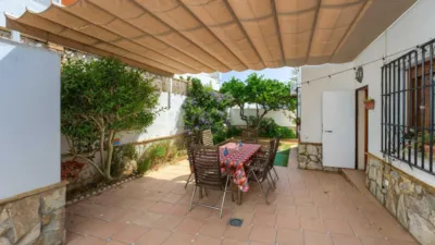 Semi-detached house on Avenida del Faro photo 4