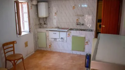 Semi-detached house on Calle de Calzada photo 13