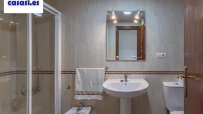 Apartment on Calle del Marqués de Mondéjar photo 16