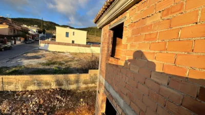 Semi-detached house on Calle Ur El Puntal - E-2 photo 19
