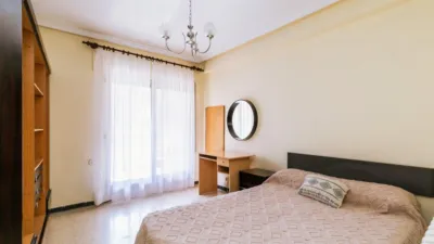 Piso en venta en Paseo de Ramón y Cajal, 22, cerca de Calle de José María Lacasa, Santo Domingo y San Martín (Huesca Capital) de 239.000 €