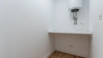 Flat on Carrer de l'Abat Escarré photo 34