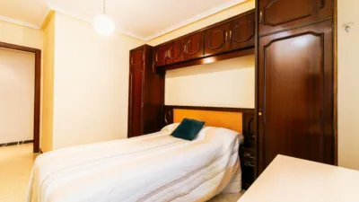 Piso en venta en Paseo de Ramón y Cajal, 22, cerca de Calle de José María Lacasa, Santo Domingo y San Martín (Huesca Capital) de 239.000 €