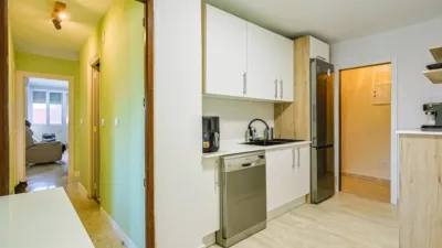 Apartment on Pintor Carlos Santiestebn Street photo 15