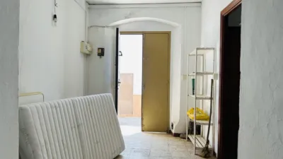Terraced house on Calle del Dos de Mayo photo 15