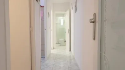 Apartment on Carrer de Viladecans photo 8