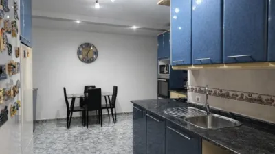Piso en Vecindario photo 6