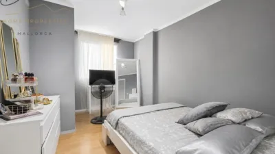 Apartment on Carrer de Francesc Martí i Mora photo 4