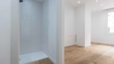 Flat on Carrer de l'Abat Escarré photo 46