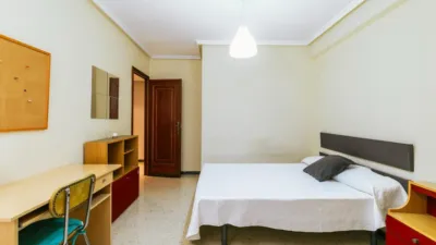 Piso en venta en Paseo de Ramón y Cajal, 22, cerca de Calle de José María Lacasa, Santo Domingo y San Martín (Huesca Capital) de 239.000 €