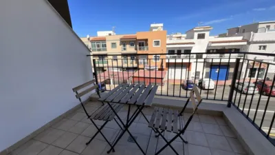 Apartment on Punta del Lomo Street photo 25