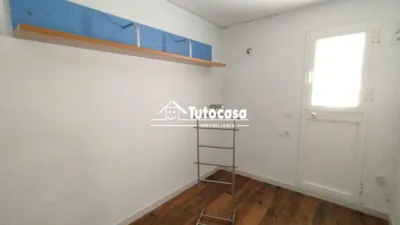 Casa adosada en alquiler en Calle de Severo Ochoa, Vista Azul-Consolación (Distrito Zona Centro. Dos Hermanas) de 950 €<span>/mes</span>