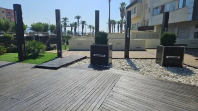 Piso en Passatge Muga Delta photo 37