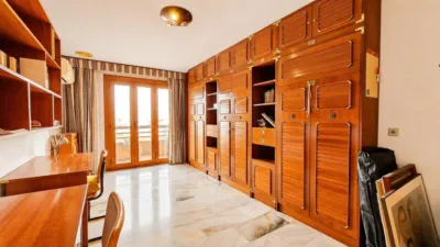 Apartment on Carrer de Lluís Vives photo 16