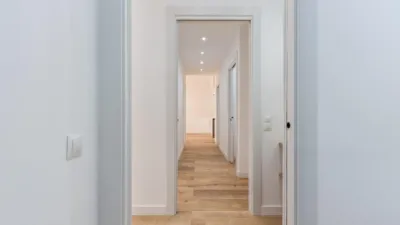 Flat on Carrer de l'Abat Escarré photo 44