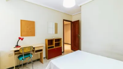 Piso en venta en Paseo de Ramón y Cajal, 22, cerca de Calle de José María Lacasa, Santo Domingo y San Martín (Huesca Capital) de 239.000 €