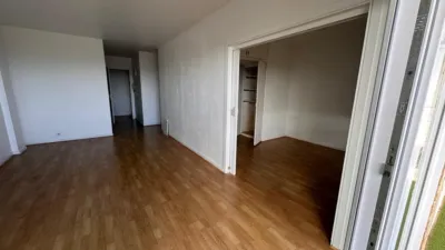 Apartment on Carrer del Ferrocarril photo 5
