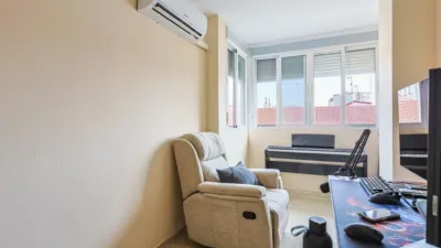 Apartment on Pintor Carlos Santiestebn Street photo 24