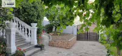 House on Antonio Mendoza Street photo 26