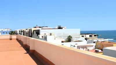 Apartment on Almirante Lallemand Street photo 24
