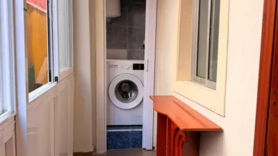 Flat on Calle de Cervantes photo 2