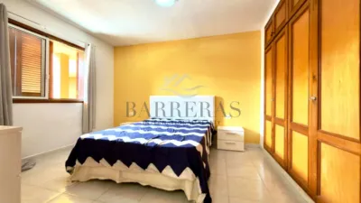 Apartment on Avenida Juan Carlos I, 16 photo 13