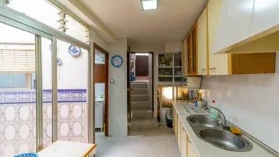 Terraced house on Calle de Prim photo 7
