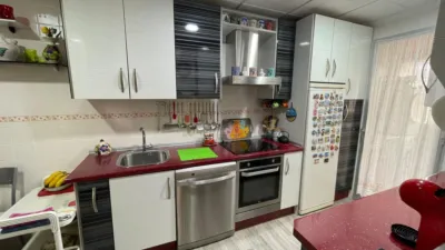 Piso – Albacete, Polígono de San Antón - Más
