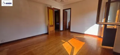 Semi-detached house in Barrio del Casuso photo 3