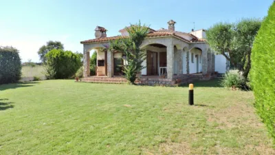 Chalet on Avi Vilardell Street. Mas Gros photo 4