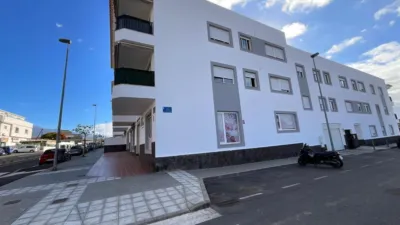 Apartment on Punta del Lomo Street photo 35