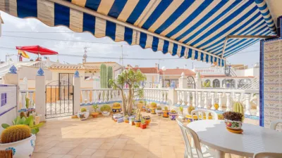 Casa – Torrevieja, Baños de Europa, Urbanización Torreta II - Más