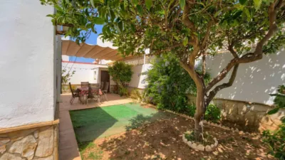 Semi-detached house on Avenida del Faro photo 6