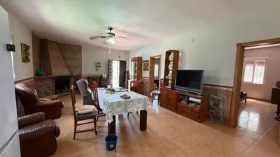 House on Camino de La Juncosa Street #Poligono 12 Parcela 36 photo 17